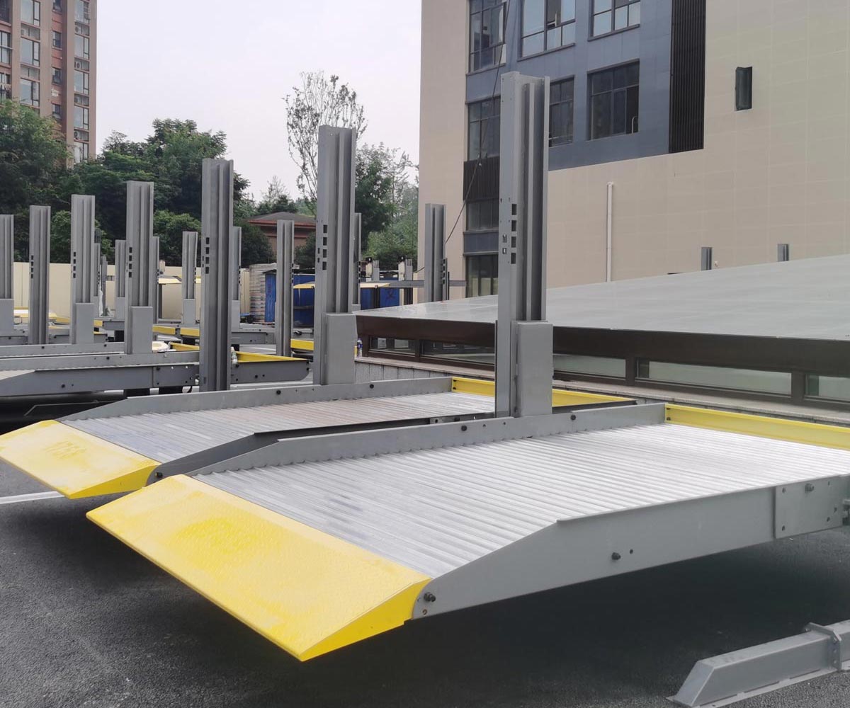 二層簡(jiǎn)易升降機(jī)械式停車(chē)庫(kù)安裝