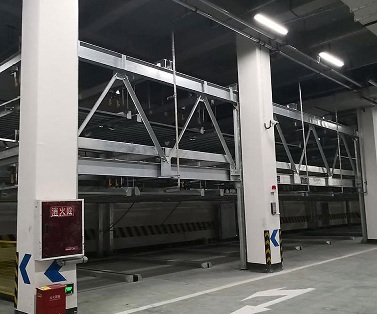 家用升降式機(jī)械停車場(chǎng)廠家